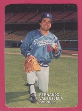 1987 Mothers Cookies # 4 Fernando Valenzuela -- Los Angeles Dodgers