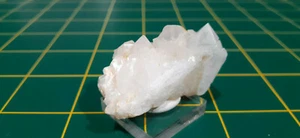 Thumbnail Milky White Quartz Cluster Twinned Terminations - Diamond Hill, S.CA - Picture 1 of 8