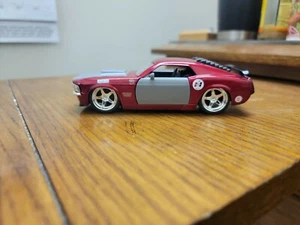 1/32 1970 FORD MUSTANG BOSS 429 ROT + GRUNDIERUNG JADA DIECAST STREET LEGAL RACER - Bild 1 von 5