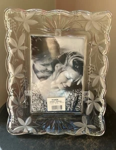 Mikasa Garden Terrace Picture Frame 5x7 New In Box - Picture 1 of 7