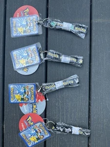 Vintage 1998 Pokemon Lanyard Badge ID Necklace Neck leash Lot Of 4 Official - Imagen 1 de 6