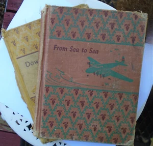 (2) 1945 Vintage HB Readers (as is) Early Grade Primar SEA TO SEA plus DOWN ROAD - Bild 1 von 8