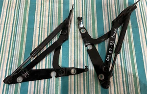 03-06 Audi A4 Trunk Hinge Set Black A2PA LEFT + RIGHT HINGES OEM Free Ship XB - Picture 1 of 8