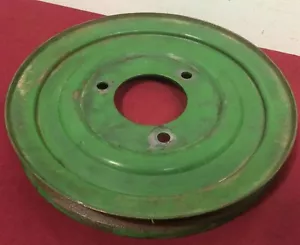John Deere 110/112 Round Fender Tractor 4 Speed Transmission Drive Sheave - Picture 1 of 7