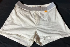 GIRLS TWEEN JUNIOR SHORT SHORT WHITE SILVER WAISTBAND - Picture 1 of 6