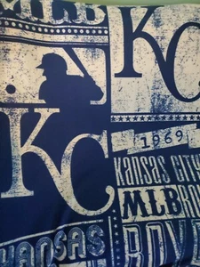 MLB Kansas City Royals Soft Fleece Throw Blanket 50" x 60" - Picture 1 of 11