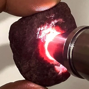 170.06 Ct - Natural 100% Unheated Beautiful Rough Red Ruby Madagascar - Picture 1 of 5