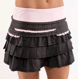 Gonna Lululemon Back On Track foderata con volant atletica rosa carbone/maiale taglia 6 - Foto 1 di 2