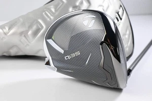 Taylormade Qi35 Max Lite Driver / 12 Degree / Regular Flex Fujikura Air Speeder - Picture 1 of 9