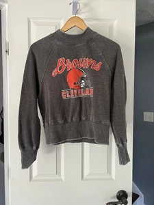Cleveland Browns NFL Crewneck Sweatshirt Women’s Medium | Team Apparel - Picture 1 of 4