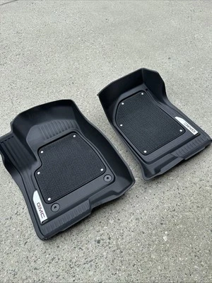 2019-2025 GMC Sierra Factory Front Floor Liners 84982191 Black w/ GMC Logo OEM - Image 1 of 4