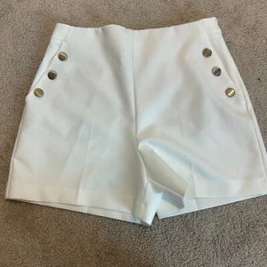 Zara White High Waist Sailor Shorts With Gold Buttons Side Zip Women Size XL NWT - Picture 1 of 11