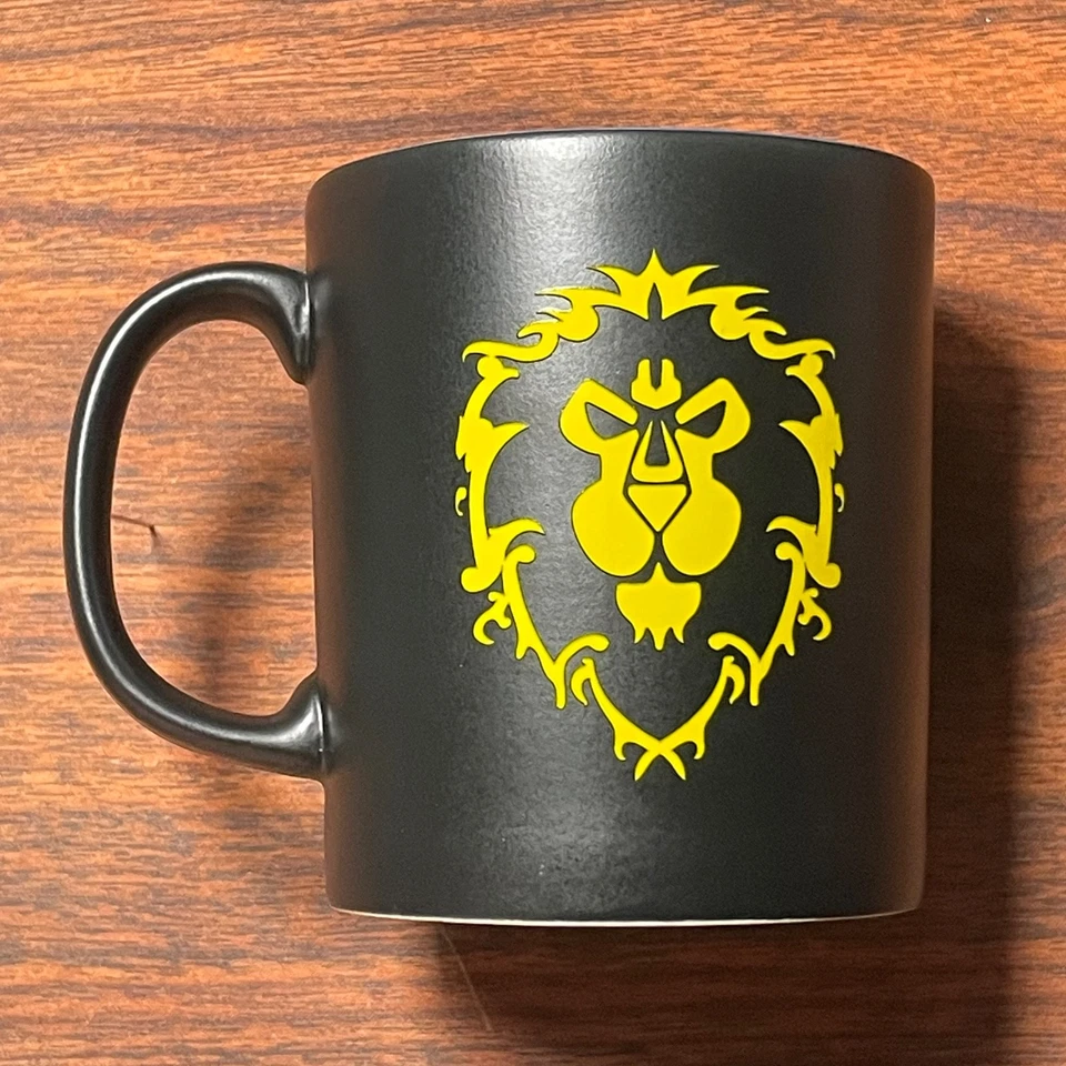 Taza de café oficial J!NX Blizzard 2019 World of Warcraft Alliance Crest J!NX nueva sin etiquetas Foto 1 de 4