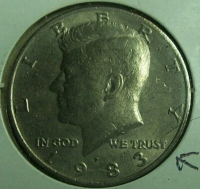 1983 P KENNEDY HALF DOLLAR RR RIM EDGE DOUBLING - Image 1 of 4