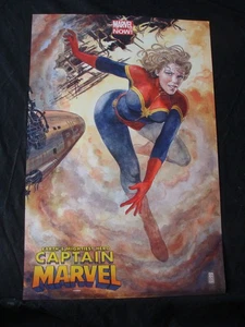 Póster de cómic Capitán Marvel Milo Manara 24x36 2013 enrollado - Imagen 1 de 3