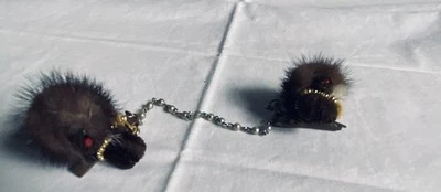 Suéter de piel de visón marrón vintage para perro protectores cadena de perlas pat pendiente Foto 1 de 4