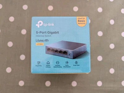 Tp-Link LS105G 5 Port Gigabit Network Switch, Metal Case, Energy-Saving, Plug  - Image 1 of 2