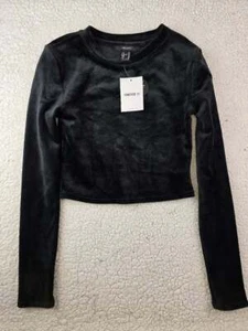 ¡NUEVO CON ETIQUETAS! Camisa corta de terciopelo negra para mujer FOREVER 21 talla grande - Imagen 1 de 2
