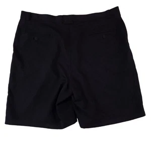 Under Armour Performance Mens Black Golf Shorts Size 42 - Picture 1 of 6