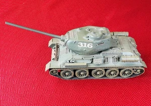 "Juguete militar fundido a presión soviético modelo tanque mediano Corgi T34 5"" historia de la guerra de Corea" - Imagen 1 de 7