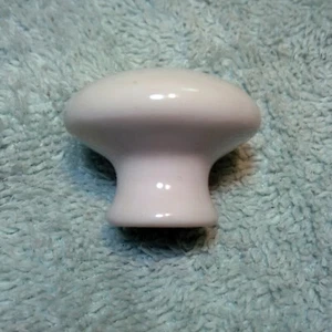 Vintage White Porcelain Cabinet Drawer/Door Knobs 1~3/8"x 1" - Picture 1 of 4