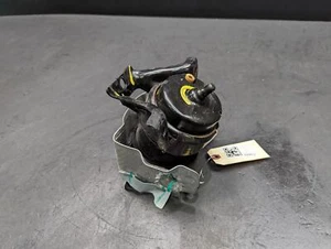 Right Engine Mount Bracket 2019 GMC YUKON 84175582 2015 - 2020 - Picture 1 of 12