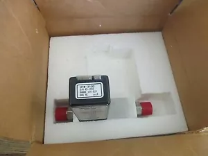 Unit Instruments Model: UFM-3100 MFC. 100 SLM, Gas: HE. Unbenutzter Altbestand - Bild 1 von 2
