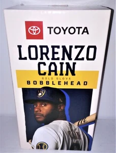 Lorenzo Cain Bobblehead - Ganador del Guante de Oro - Milwaukee Brewers SGA 2020 - Nuevo - Imagen 1 de 3