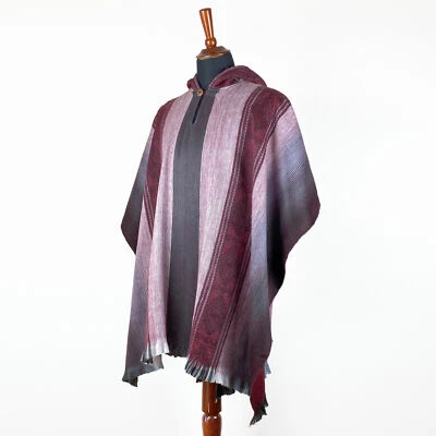 LIGHT BABY CAPA DE LANA DE ALPACA PONCHO ABRIGO CHAL ENVOLVENTE UNISEX HECHO A MANO EN ECUADOR Foto 1 de 4
