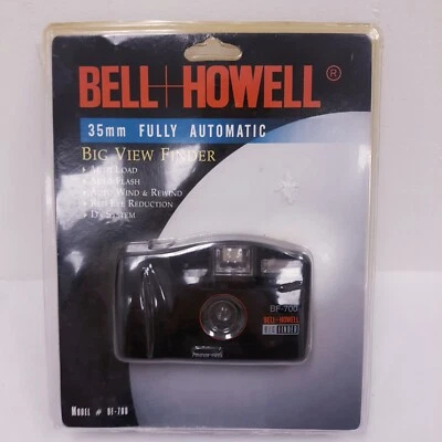 Bell+Howell BF700 Big Finder Built in Flash Focus Free Point & Shoot Film Camera - Image 1 of 4