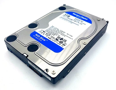 Western Digital 3 TB SATA III PC Festplatte 5400 RPM 64MB 3,5Zoll HDD WD30EZRZ - Bild 1 von 2