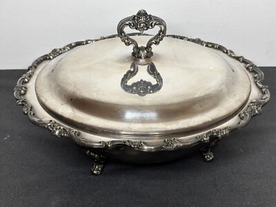 Cazuela Lunt (Victoriana Moderna) 12" Plateada Cubierta con Pyrex Dividido Foto 1 de 4