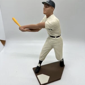 Roger Maris 1988 25th Anniversary Hartland Figurine New York Yankees - Picture 1 of 6