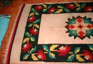 VINTAGE 1940s MEXICO LATIN AMERICAN WOOL BLANKET GEOMETRIC FLOWERS HANDWOVEN - Picture 1 of 6