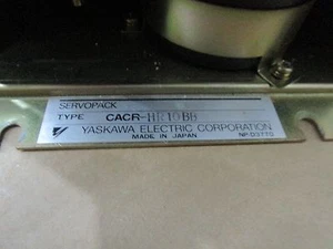 Servoaccionamiento Yaskawa CACR-HR10BB - Imagen 1 de 3