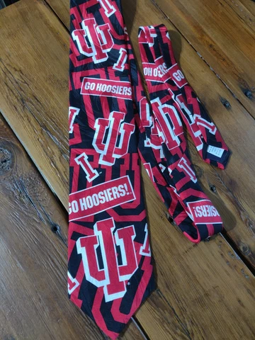 Vintage Indiana Hoosiers University IU 1994 Ralph Marlin Sport NCAA Neck Tie Cover
