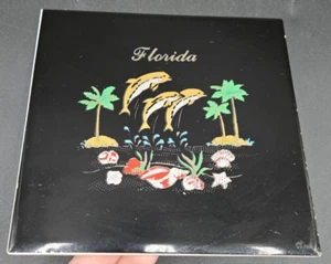 Vintage Keramik 6" quadratischer Fliesenuntersetzer/Wanddekor Florida Delfine Palmen - Bild 1 von 8