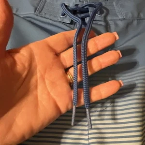 Pantalones cortos de baño Vineyard Vines Performance para hombre talla 36 rayas azules - Imagen 1 de 14