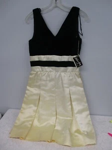 VTG 1950s ELINOR GAY BLACK VELVET IVORY PLEATED SATIN SLEEVELESS DRESS NOS! NEW! - Picture 1 of 9
