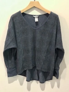 HARD TAIL FOREVER Shirt Women XS Athleisure VNeck Long Sleeve Knit Top Blue YOGA - Picture 1 of 10