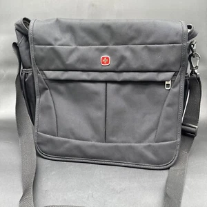 SWISS GEAR WENGER Messenger Laptop Shoulder Bag Strap Black Pockets CLEAN! - Picture 1 of 7