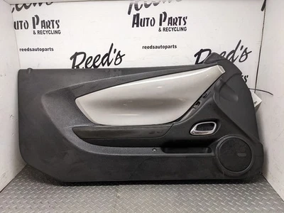 CAMARO SS LH 2010-2015 PANEL DE MOLDURA DE PUERTA DELANTERA NEGRO CON PLATA 1174382 Foto 1 de 4