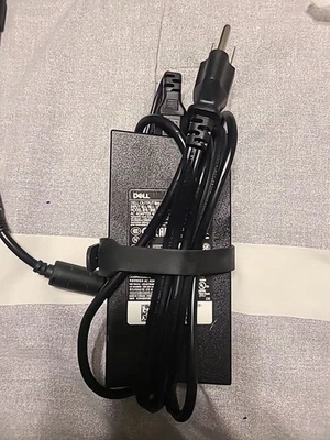 Dell AC Power Adapter LA130PM121 130W 19.5V 6.7A Black - Image 1 of 3