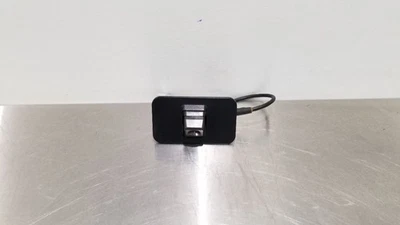 18 GMC YUKON DENALI XL CÁMARA PROYECTOR TRASERO EN PORTÓN TRASERO 23338804 Foto 1 de 4