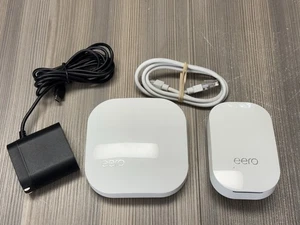Sistema router mesh e cavi Eero Pro Beacon modelli B010001 e D010001 - Foto 1 di 6
