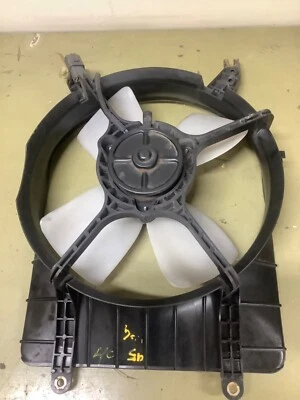 91-95 Acura Legend A/C ventilador de refrigeración cubierta, hoja de motor usado OEM Foto 1 de 3