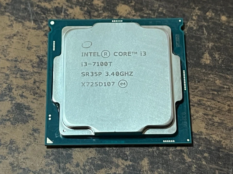 Lot of 4  Intel SR35P Dual Core i3-7100T 3.4 GHz LGA 1151 Processors - Image 1 of 1