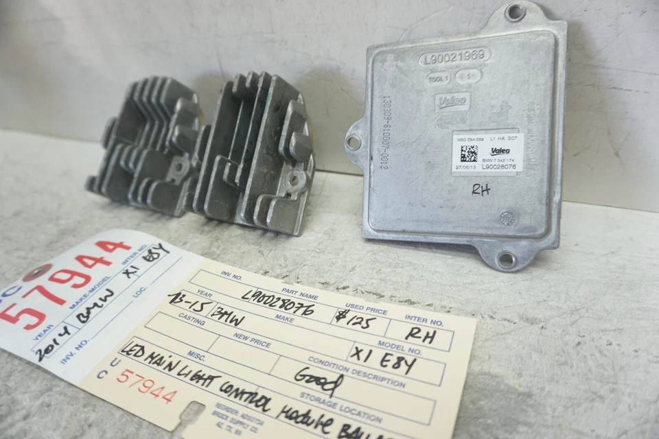 2013 2015 BMW X1 E84 HEADLIGHT  LED MAIN LIGHT CONTROL UNIT MODULE OEM UC57944 - Image 1 of 4