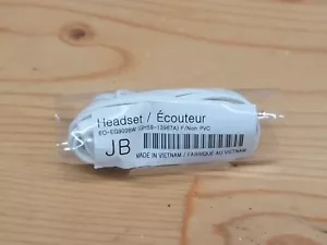New Factory Sealed Samsung Hands-Free Headset EO-EG900BW (GH59-13967A) - Picture 1 of 8