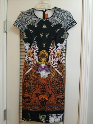 Vestido ceñido al cuerpo de neopreno Clover Canyon Desert Home manga gorra para mujer talla X pequeña” Foto 1 de 4